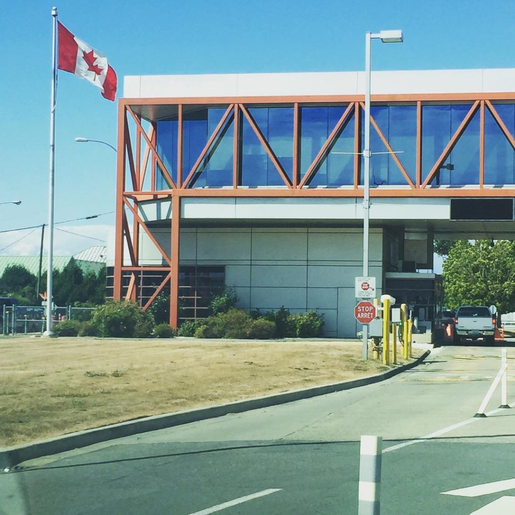 Boarder crossing! Oh Canada  #IMCanada